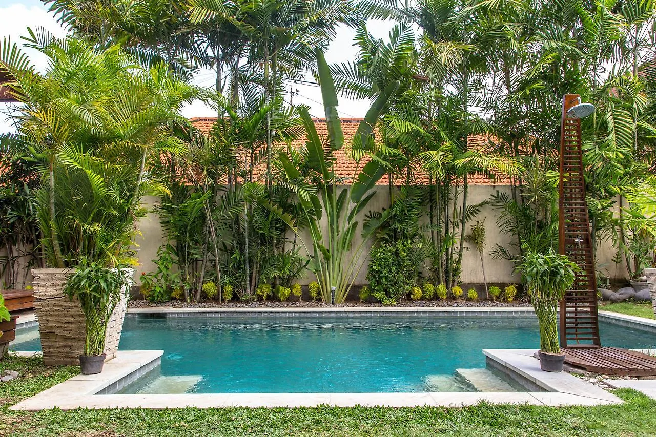 Villa Chunga Changa Seminyak 4*, Σεμινιάκ